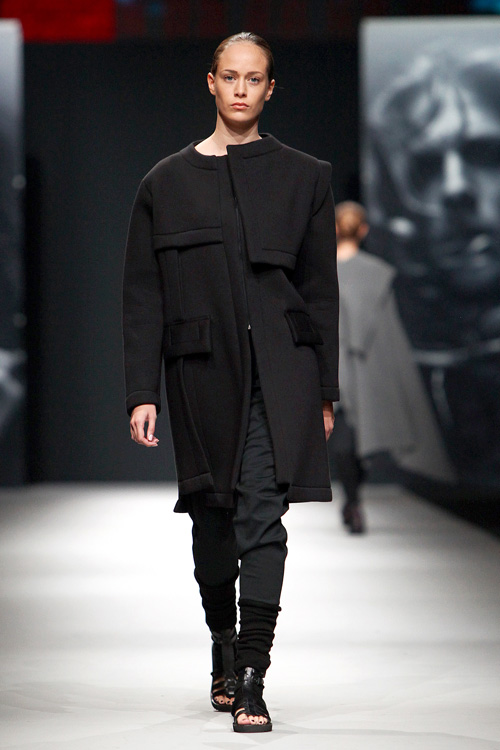 Jučer je završeno izdanje Cro A Porter-a @ LAUBA na kojem su svoje kolekcije predstavili: Ivona Martinko, Jelena Aleksić, Etna Maar, SPIRIT by T.B./ Tomislav Bahorić Jučer je završeno izdanje Cro A Porter-a @ LAUBA na kojem su svoje kolekcije predstavili: Ivona Martinko, Jelena Aleksić, Etna Maar, SPIRIT by T.B./ Tomislav Bahorić