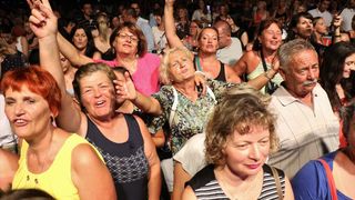 Prvi koncert popularnog slavonskog benda Vigor na otoku Viru