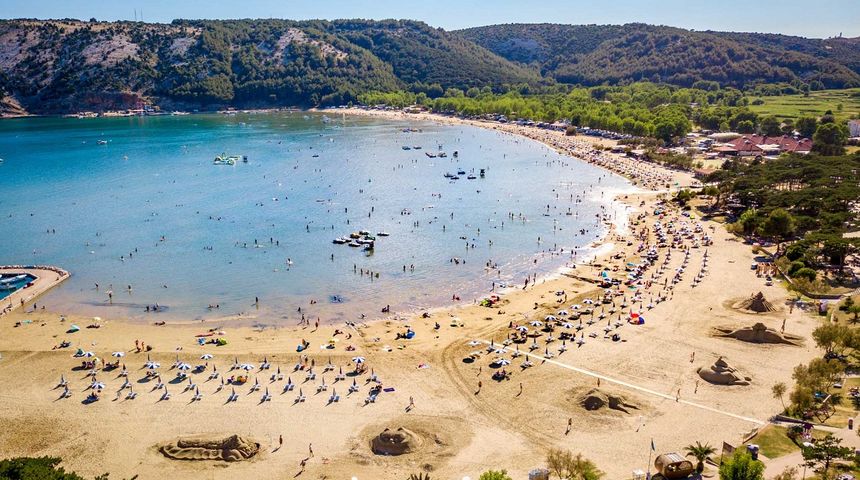 Predivna Rajska plaža ponovno postaje umjetnička kulisa za skulpture od pijeska festival pijeska Predivna Rajska plaža ponovno postaje umjetnička kulisa za skulpture od pijeska festival pijeska