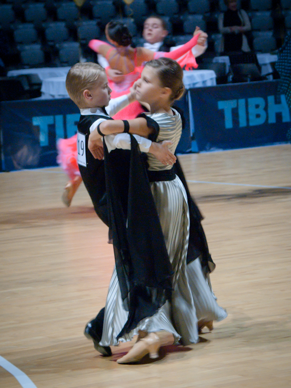 Državno prvenstvo RH u standardnim plesovima na Višnjiku Državno prvenstvo RH u standardnim plesovima na Višnjiku