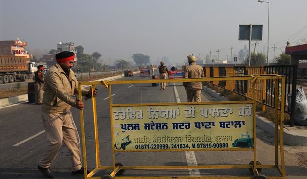 Islamisti napali indijsku zračnu bazu blizu Pakistana, Foto: Hina