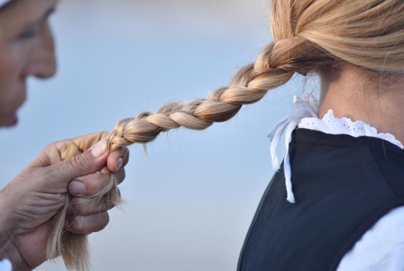 Krapanj: Održana tradicionalna ženska regata gajeta na vesla. Photo: Hrvoje Jelavić/PIXSELL Krapanj: Održana tradicionalna ženska regata gajeta na vesla. Photo: Hrvoje Jelavić/PIXSELL