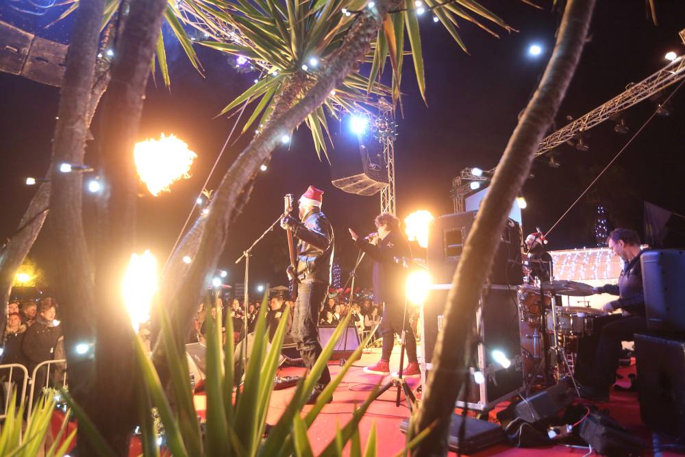 Advent na Viru: Crvena jabuka oduševila u “sniježnom” Viru Advent na Viru: Crvena jabuka oduševila u “sniježnom” Viru