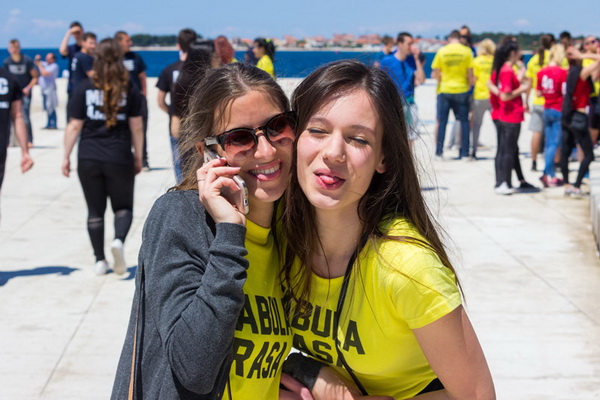 Ludijada maturanata na zadarskoj rivi 17. svibnja 2016. Foto: Bojan Bogdanić