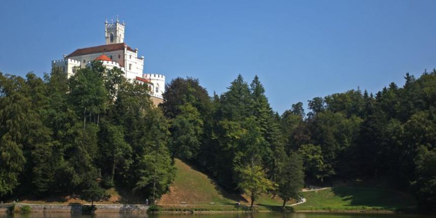 Dvorac Trakošćan, jedan od najatraktivnijih dvoraca u Hrvatskoj, Photo: Grgur Zucko/PIXSELL Dvorac Trakošćan, jedan od najatraktivnijih dvoraca u Hrvatskoj, Photo: Grgur Zucko/PIXSELL