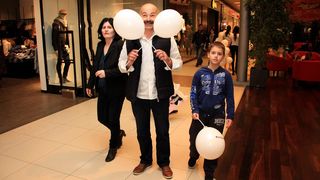 Image 685845 (auto) Image 685845 (auto)