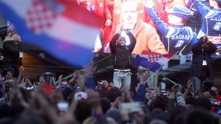 Zlatne tenisače na Trgu bana Josipa Jelačića dočekale tisuće navijača Zlatne tenisače na Trgu bana Josipa Jelačića dočekale tisuće navijača