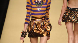 Suknje opet “in” (Moda.hr)