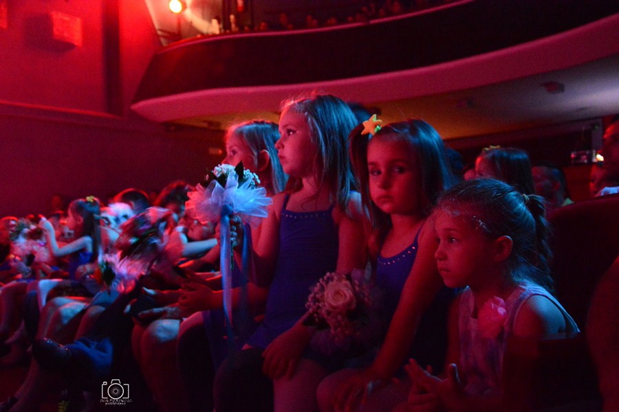 Plesna udruga Gesta: Bajka.hr