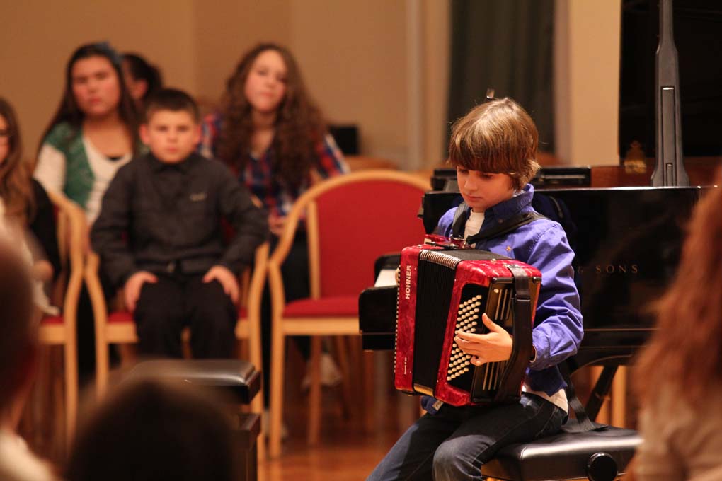 Predbožićni koncert glazbene škole sv. Benedikta, foto: Iva Perinčić Predbožićni koncert glazbene škole sv. Benedikta, foto: Iva Perinčić