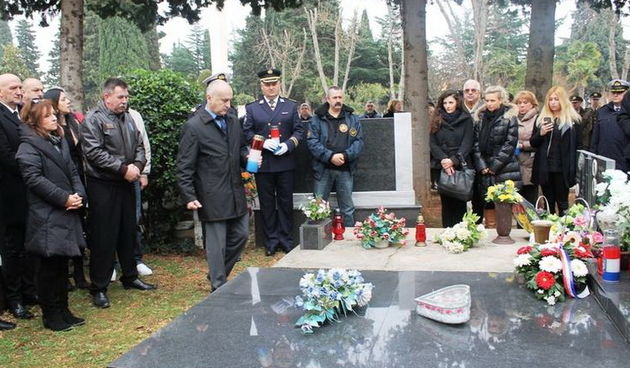 Odana počast braniteljima HRM i Denisu Špiki