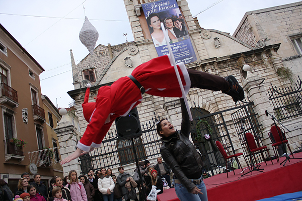 Image 1032355 (auto)