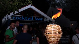 Vir: Otvorenje Coctail bara Noštromo, Foto: Lucija Juravić Vir: Otvorenje Coctail bara Noštromo, Foto: Lucija Juravić
