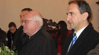 Image 924125 (auto) Image 924125 (auto)