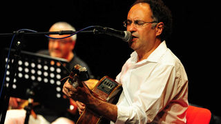 Zadar, .24.07.2012. snimio: Nenad Marčev
Brasil acoustic
Magda Mendes – vokal
Marcelo Godoy – vokal & akustična gitara
Nelson Latif – cavaquinho & akustična gitara
Gosti:
Renato Švorinić, bas,
Jadran Dučić Čićo, bubnjevi
Nebojša, ha Zadar, .24.07.2012. snimio: Nenad Marčev
Brasil acoustic
Magda Mendes – vokal
Marcelo Godoy – vokal & akustična gitara
Nelson Latif – cavaquinho & akustična gitara
Gosti:
Renato Švorinić, bas,
Jadran Dučić Čićo, bubnjevi
Nebojša, ha