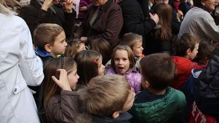 Sveta Luce oduševila mališane u gradu