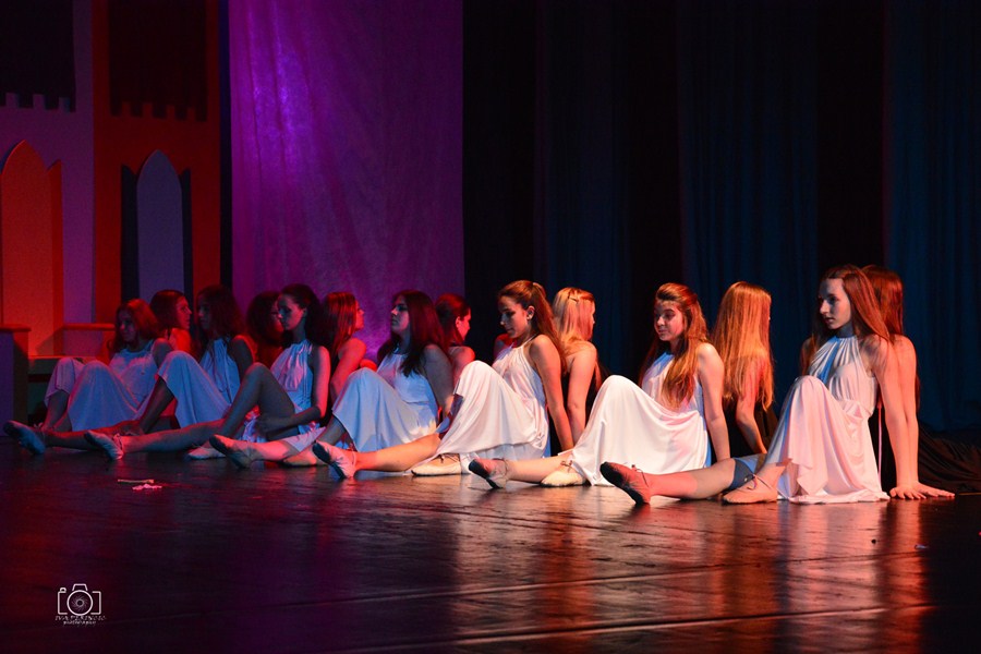 Plesna udruga Gesta: Bajka.hr