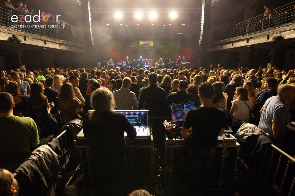 Parni valjak @ Arsenal 26. listopada 2018.Zadar Parni valjak @ Arsenal 26. listopada 2018.Zadar