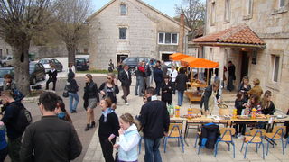 Humanitani uskrsni konvoj Zadar – Oklaj