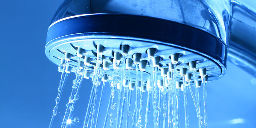 Učinite to pod tušem: sve u jednom – i tuš i seks, a ne morate ni krevet namještati. Savršeno za lijene. Učinite to pod tušem: sve u jednom – i tuš i seks, a ne morate ni krevet namještati. Savršeno za lijene.