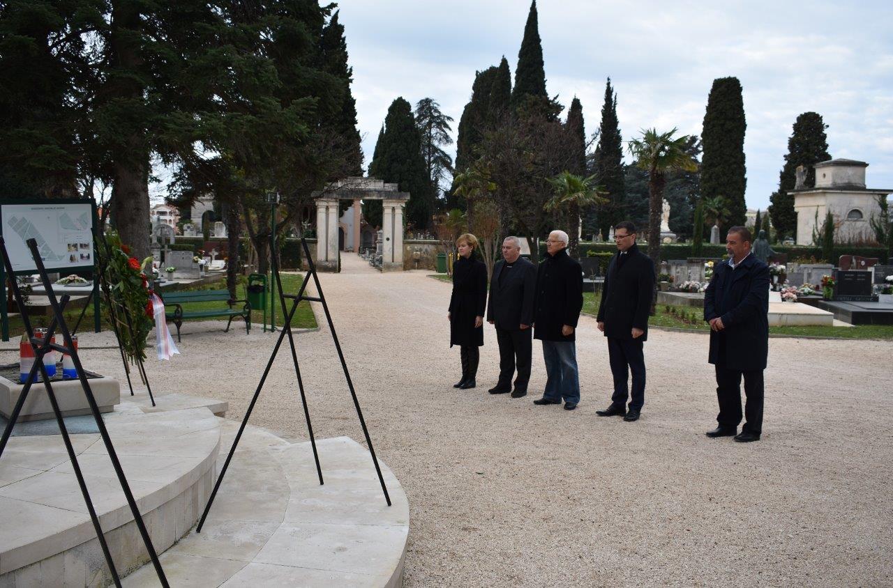 Polaganje vijenaca Polaganje vijenaca