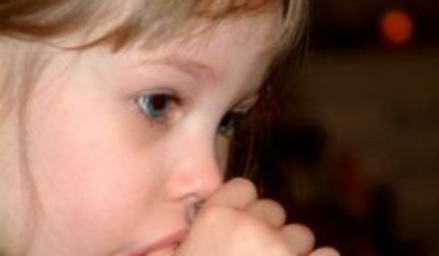 Sisanje palca (Zena.hr)