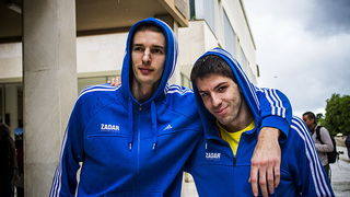 Druženje s košarkašima Zadra u Caffe baru Forum, Foto: Mia Čop Druženje s košarkašima Zadra u Caffe baru Forum, Foto: Mia Čop