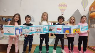 Djeca iz DV Vruljica likovnim radovima osvojila dvije individualne i grupnu nagradu Djeca iz DV Vruljica likovnim radovima osvojila dvije individualne i grupnu nagradu