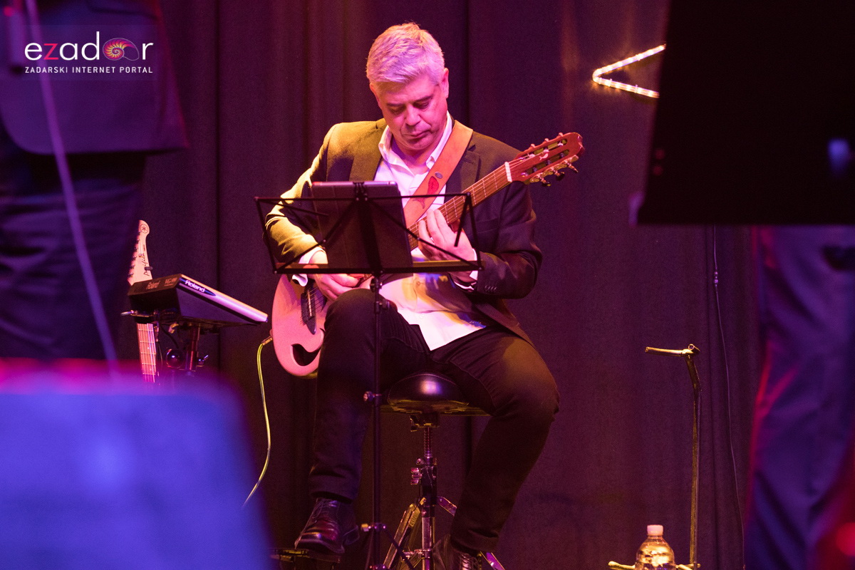 Tomislav Bralić i klapa Intrade @ Božić u Arsenalu