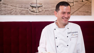 Restoran Pet bunara – “Šinjorina Dunja” (foto:Saša Čuka) Restoran Pet bunara – “Šinjorina Dunja” (foto:Saša Čuka)