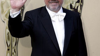 82. Red Carpet Oscara (oscar.go.com)