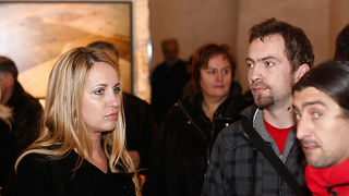 Izložba fotografija Ive Pervana i Mladena Radolovića Mrlje u crkvi SV.Donata Izložba fotografija Ive Pervana i Mladena Radolovića Mrlje u crkvi SV.Donata