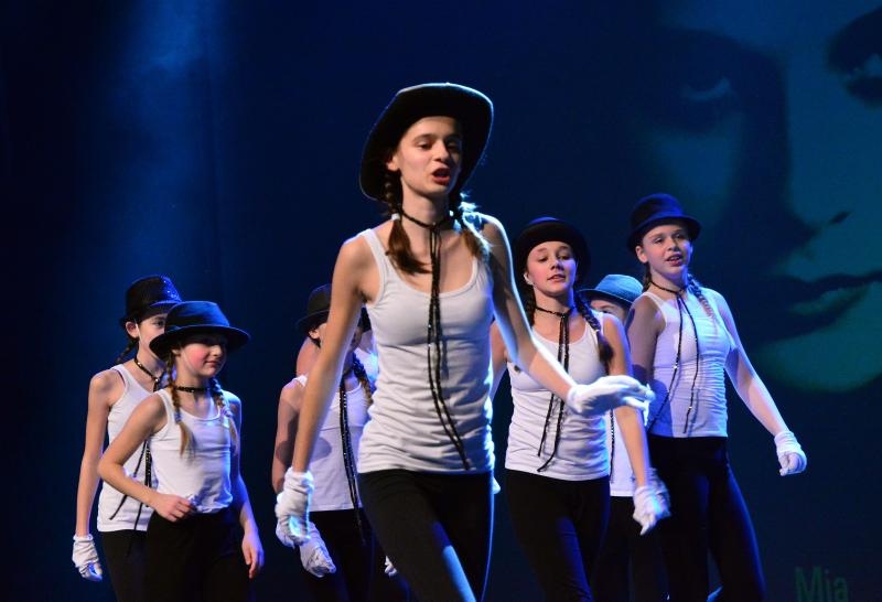 U Kazališno-koncertnoj dvorani Ivana Brlić Mažuranić započeli su Dani plesa posvećeni slavnoj hrvatskoj balerini, Brođanki, Miji Čorak Slavenskoj