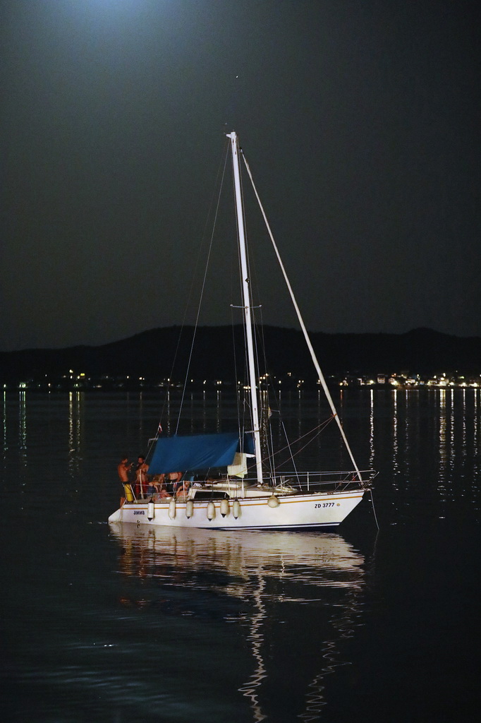 Fenomenalni Petar Grašo raspjevao i rasplesao Biograd Fenomenalni Petar Grašo raspjevao i rasplesao Biograd