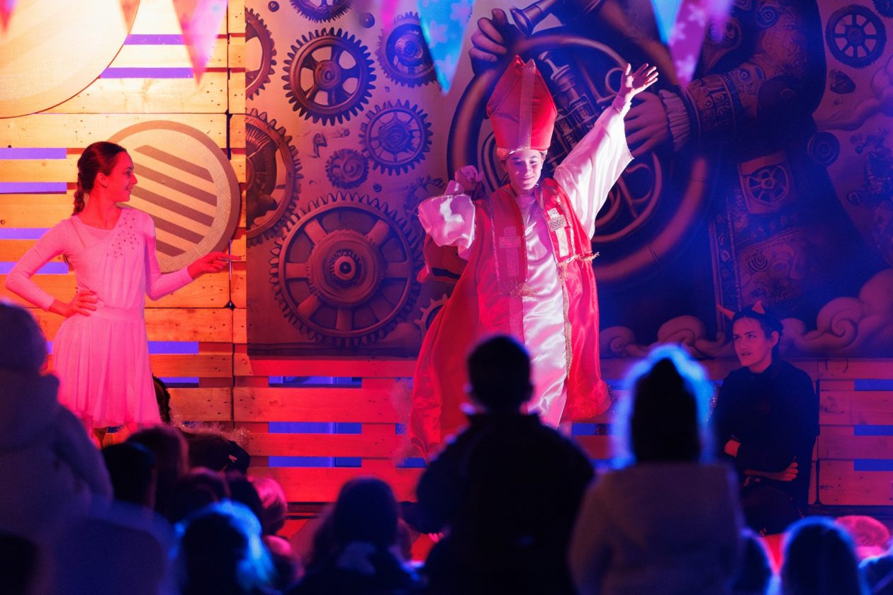 dječja predstava o svetom Nikoli, Božićni gramofon na Pijaci dječja predstava o svetom Nikoli, Božićni gramofon na Pijaci