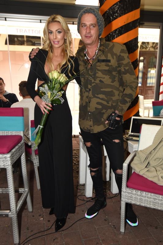 Ava Karabatić u Kultu predstavila autobiografsku knjigu “Ja, nomad” Ava Karabatić u Kultu predstavila autobiografsku knjigu “Ja, nomad”