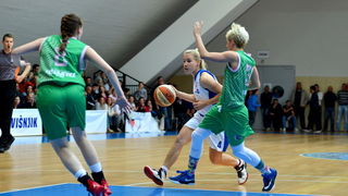 Polufinale doigravanja za prvakinje Hrvatske: ŽKK Zadar – ŽKK Trešnjevka 73-70 Polufinale doigravanja za prvakinje Hrvatske: ŽKK Zadar – ŽKK Trešnjevka 73-70