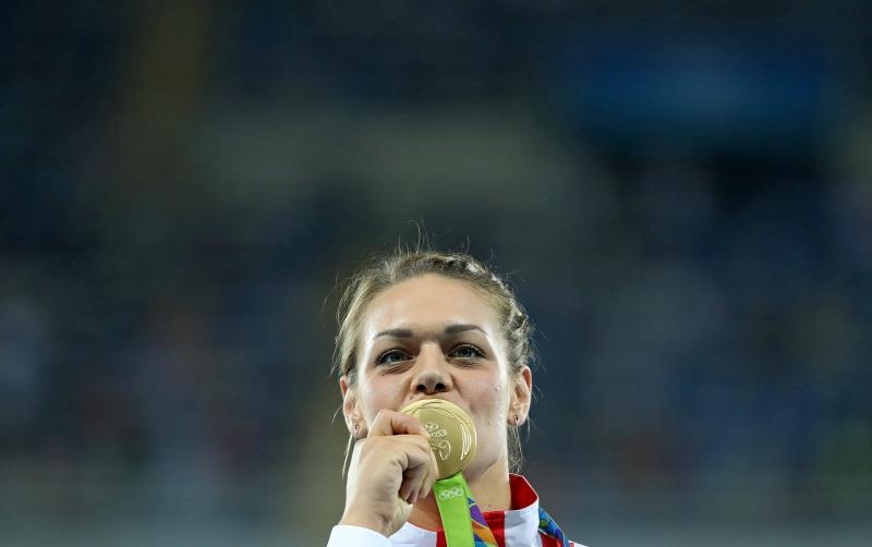 PI Rio de Janeiro, ceremonija dodjele medalja u ženskom disku: zlatnu medalju osvojila je Sandra Perković. Photo: Igor Kralj/PIXSELL PI Rio de Janeiro, ceremonija dodjele medalja u ženskom disku: zlatnu medalju osvojila je Sandra Perković. Photo: Igor Kralj/PIXSELL