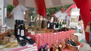 “Kupujmo Hrvatsko” 24. lipnja na Rivi “Kupujmo Hrvatsko” 24. lipnja na Rivi