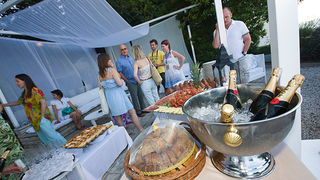 The Garden bar: Poslovni koktel prijem s djelatnicima veleposlanstva Velike Britanije