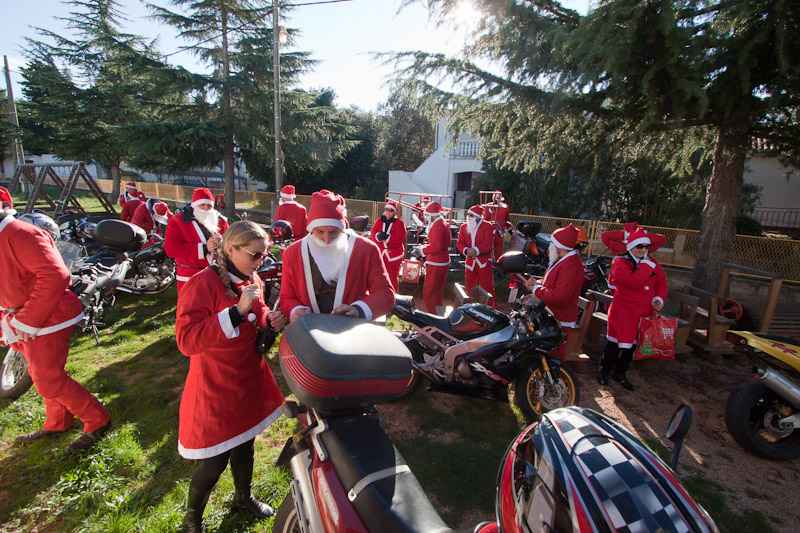 Biograd: Moto Mrazovi Duhovi u posjeti djecjim vrticima, Foto: Franjo Juric Biograd: Moto Mrazovi Duhovi u posjeti djecjim vrticima, Foto: Franjo Juric