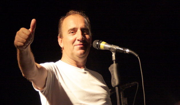 Biograd na Moru 17. srpnja 2009: Nastup Mladena Grdovica u diskoteci Marina