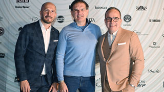 Brojni sportaši, legende i uglednici na proslavi 19. godišnjice emisije sport nedjeljom Brojni sportaši, legende i uglednici na proslavi 19. godišnjice emisije sport nedjeljom
