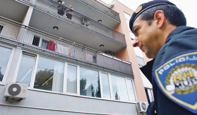 Deložacija, ovrha, policija, foto: jutarnji.hr