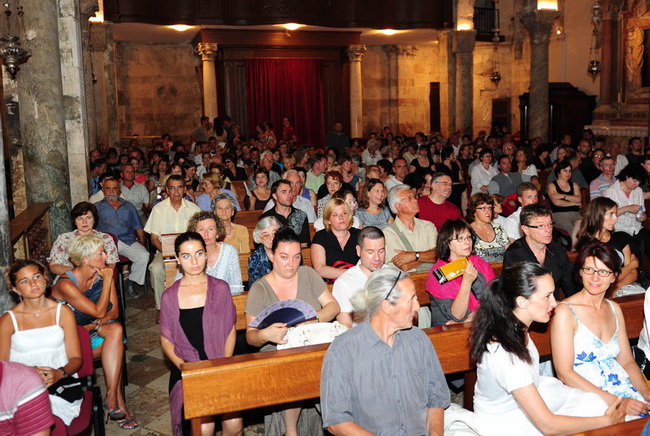 Sveta Stosija: Koncet Akademskog zbora Ivan Goran Kovacic i Hrvatskog baroknog ansambla