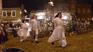 Zagreb, 221212.
Kaptol.
Zajednica Cenacolo vec 13 godina ispred Katedrale na Kaptolu u bozicno vrijeme priredjuje Zive jaslice.
Na fotografiji: detalj sa priredbe.
Foto: Admir Buljubasic / CROPIX Zagreb, 221212.
Kaptol.
Zajednica Cenacolo vec 13 godina ispred Katedrale na Kaptolu u bozicno vrijeme priredjuje Zive jaslice.
Na fotografiji: detalj sa priredbe.
Foto: Admir Buljubasic / CROPIX