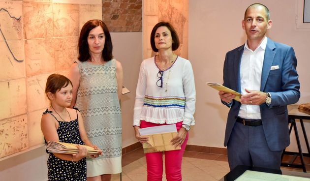 Otvorenje izložbe “Naši škoji na katastarskim kartama”