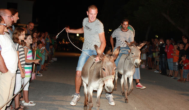 Sukošan: 42. Memorijal kenje Vijole i Svićarenje
