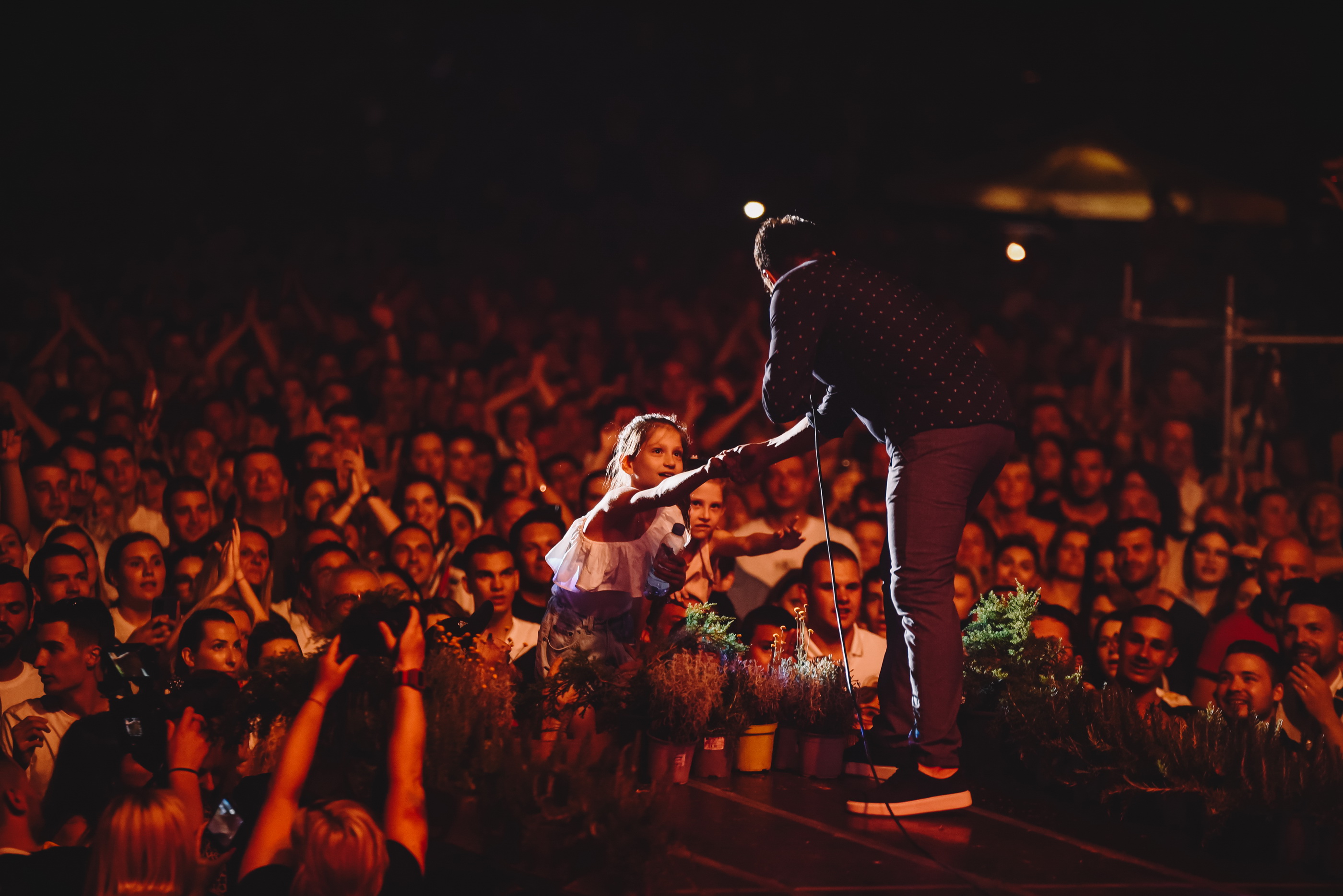 Stari Plac: Mišo Kovač i prijatelji priredili nezaboravan koncert