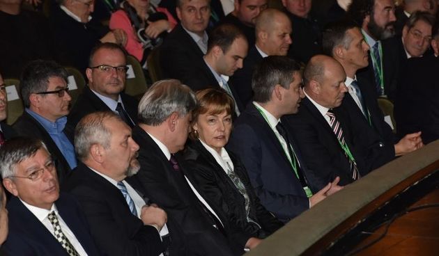 Pula – U Istarskom narodnom kazalistu svecano obiljezena 25. godisnjica Istarskog demokratskog sabora (IDS). Zeljko Reiner, Silvano Hrelja, Zlatko Komadina, Vesna Pusic, Boris Miletic. Photo: Dusko Marusic/PIXSELL